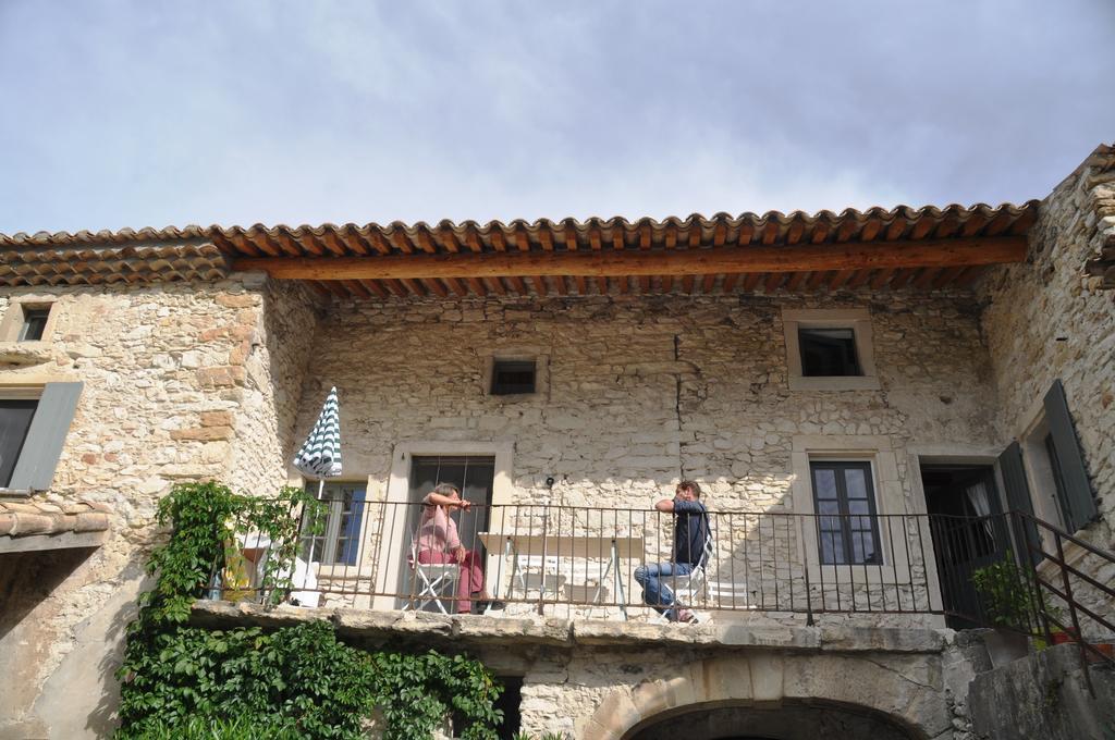 Le Mas De La Fontaine Bed & Breakfast Le Pegue Dış mekan fotoğraf